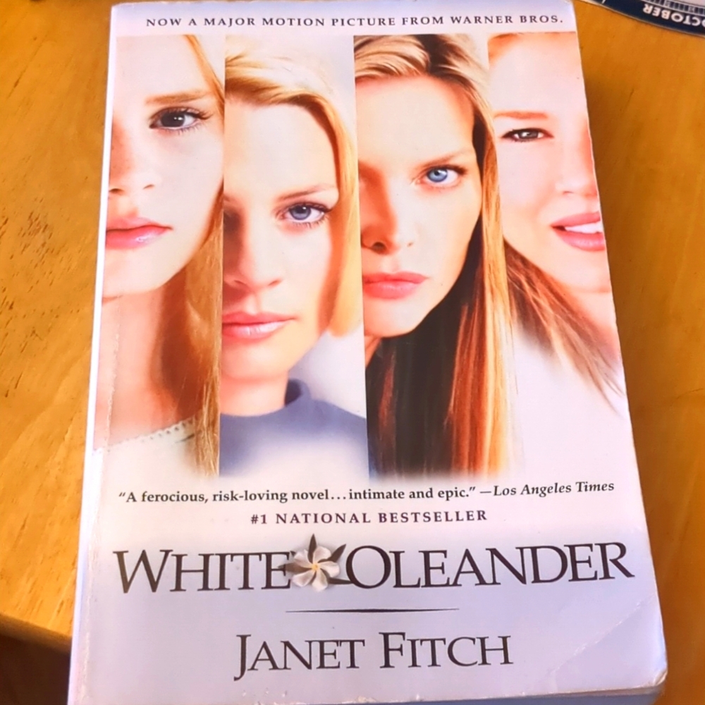 •💮#1 Bestseller White Oleander Novel